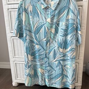 O'Neill Blue and White Floral Men's Shirt